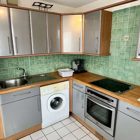Apartment Superbe Duplex 4 Pieces Avec Terrasse Et Parking A 150m De La - Fr-1-225-776 *